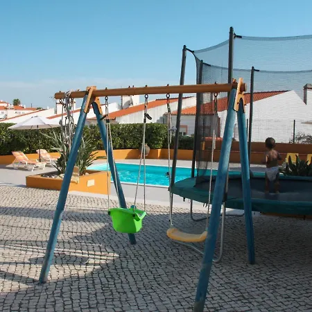 Casa Azul * Praia da Lourinha
